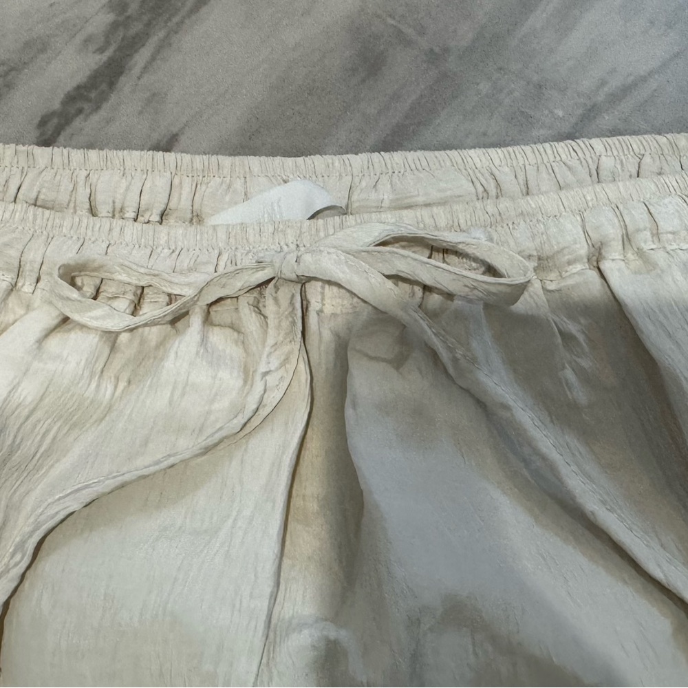 H&M Cream Maxi A-Line Skirt with Pleats - Picture 4 of 5